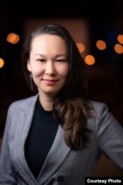 伦敦大学国王学院DIGISILK项目研究助理奥尤娜-巴尔达科娃