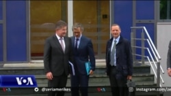 Diplomatët evropianë në përpjekje për të siguruar përparim në bisedimet Kosovë - Serbi