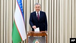 O'zbekiston shu paytgacha biror demokratik saylov o'tkazmagan. Shavkat Mirziyoyev davrida ham bu borada o'zgarish bo'lmadi. 