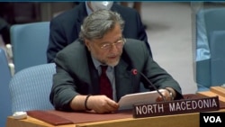 Покрај Фрчкоски на консулатции во Скопје, според неофицијални информации, повикани се и амбасадорите во Тирана и во Рим, Данчо Марковски и Весел Мемеди