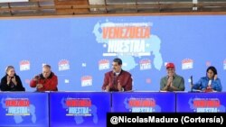 El presidente Nicolás Maduro encabeza la instalación de su comando de campaña presidencial "Venezuela Nuestra". 
