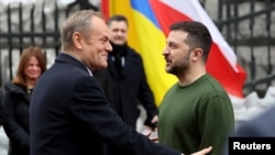 波蘭總理唐納德•圖斯克(Donald Tusk)與烏克蘭總統澤連斯基在基輔舉行會晤。 （資料圖片）