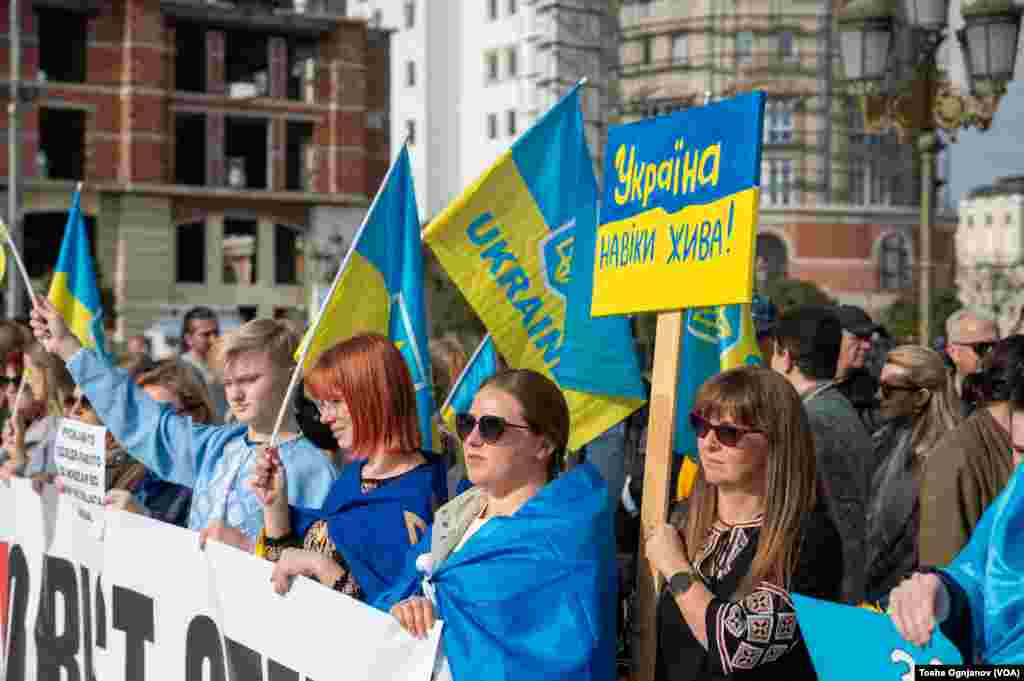 Rally of Ukrainians in Skopje - One year resistance to the Russian aggression 