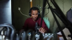 በስደተኛ ካምፕ ያደገው ሶማልያዊው ጋዜጠኛ በኬንያ