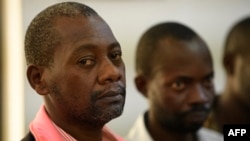 Mchungaji Paul Ntheng Mackenze afikishwa mahakamani Kenya .