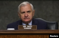 잭 리드 상원 군사위 민주당 간사 (자료사진)
