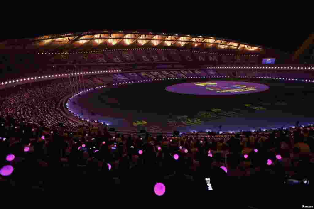 ពិធីសម្ពោធព្រឹត្តិការណ៍ប្រកួតកីឡាស៊ីហ្គេមលើកទី ៣២ នៅពហុកីឡដ្ឋានជាតិមរតកតេជោ នៅរាជធានីភ្នំពេញ នៅថ្ងៃទី ៥ ខែឧសភា ឆ្នាំ ២០២៣។ 