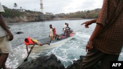 Le bras de mer séparant Mayotte du reste de l'archipel des Comores est une route migratoire particulièrement meurtrière.