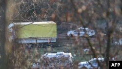 اجساد قربانیان مهاجر در کنار لاری متروکه در بلغاریا