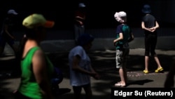 За даними дослідників, Росія масово вивозила дітей з інтернатів та спеціальних лікарень Харківської області практично одразу після окупації та передавала їх на усиновлення