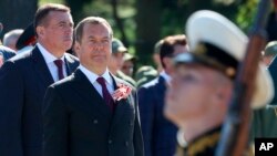 Минатата година Русија објави план за проширување на својот борбен персонал за повеќе од 30% до 1,5 милиони, амбициозна задача што ја отежнаа нејзините тешки, но неоткриени жртви во војната на Москва против Украина