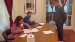 Гласање во македонската амбасада во Вашиннгтон