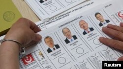 برگه رای با تصاویری از نامزدهای انتخابات ریاست جمهوری ترکیه
