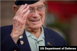 제2차 세계대전 참전용사로 명예훈장을 받은 마지막 생존자 허셀 윌리엄스 해병대 예비역 상병