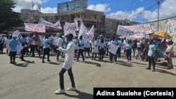 Estudantes da Faculdade de Ciências de Saúde da Universidade Lúrio em Nampula