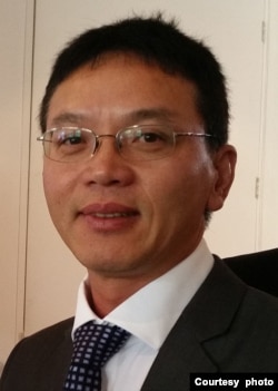 前中国驻澳大利亚悉尼总领事馆政治领事陈用林(照片提供：陈用林)