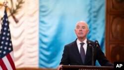 國土安全部長亞歷杭德羅·馬約卡斯。 （2024年3月21日）