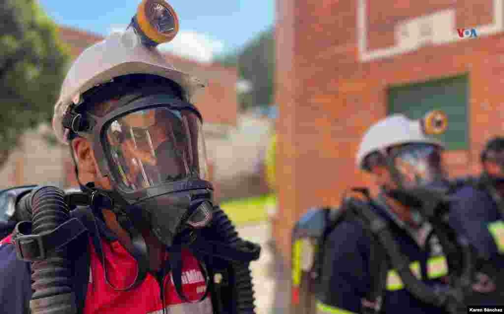 Los socorredores son los profesionales que atienden las emergencias en las minas y su papel es clave, pues ellos salvan vidas. [Foto: Karen Sánchez, VOA]