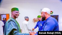 Gwamnan Jihar Nasarawa da takwararsa na jihar Neja, Mohammed Umar Bago.