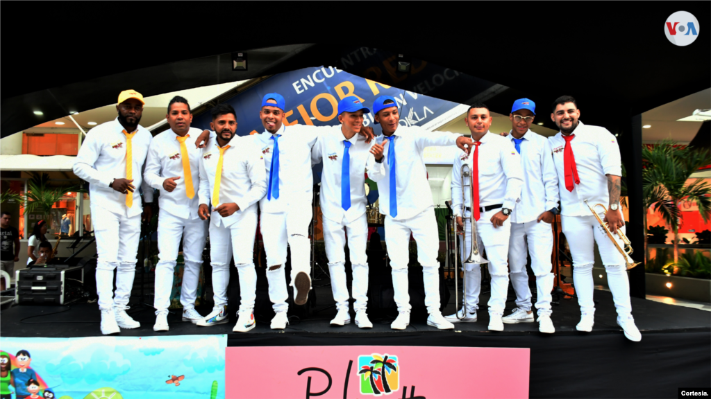 Hugo, uno de los fundadores de la orquesta y quien enfrentó una sanción de 48 meses por tentativa de homicidio, dice que "el mensaje es que se valen las segundas oportunidades y, si nosotros pudimos, ellos,&nbsp;los que están cumpliendo sanción, si lo quieren con el corazón también pueden&rdquo;.