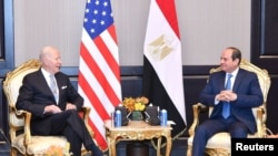 دیدار جو بایدن رئیس‌جمهوری ایالات متحده و عبدالفتاح السیسی رئیس جمهوری مصر، در شرم الشیخ - آرشیو