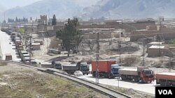 افغان سوداګرو امريکه غږ ته ويلي په ۲۰۲۴ کال کې لس وارې افغانستان سره تجارتي لارې وتړلی شوې وې