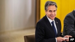 Državni sekretar SAD Entoni Blinken tokom sastanka sa japanskim ministrom inostranih poslova Jošimasom Hajašijem, u Tokiju, 23. maja 2022. (Foto: AP/Philip Fong/Pool)