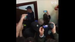 首例战俄罗斯军人争罪审判在基辅举行 