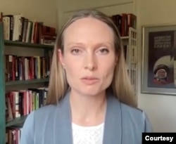 凱迪·史塔拉爾德(Katie Stallard)2022年5月18日接受威爾遜中心專訪 (圖片來自威爾遜中心)