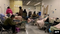 中國天津南開醫院收住的染疫病人。 (2022年12月28日)