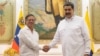 El presidente de Colombia, Gustavo Petro, se reúne con su homólogo venezolano Nicolás Maduro en Caracas el 7 de enero de 2023. Los nuevos gobiernos de izquierda de la región serían clave para el caso Venezuela, opinan especialistas del Wilson Center.