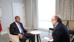 Revisão do número de mandatos presidencias é “um falso problema” que nunca foi levantado por ele, diz João Lourenço - 7:30