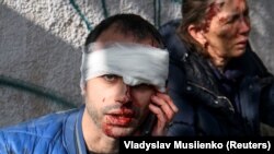 Muškarac povrijeđen u ruskom raketnom napadu na Kijev, 10. oktobar 2022.