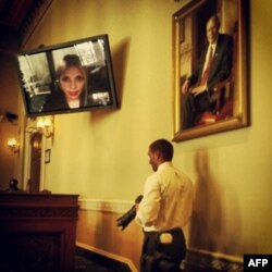 На слуханнях, через Skype, виступила Євгенія Тимошенко.