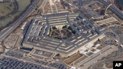 Foto Achiv: Pantagon nan, ki se katye jeneral Depatman Defans peyi Etazini nan Washington, 2 Mas, 2022. 