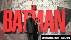 'دی بیٹ مین' نے ریلیز کے پہلے ہی ویک اینڈ پر 12 عشاریہ آٹھ پانچ ملین ڈالر کا ریکارڈ بزنس کیا جو سال 2022 میں اب تک کسی بھی فلم کا سب سے زیادہ اوپننگ بزنس ہے۔