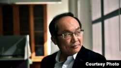 ཨོ་གླིང་གི་སི་ཌི་ནི་གཙུག་ལག་སློབ་ཆེན་ནང་གི་རྒྱ་ནག་གནད་དོན་སྐོར་གྱི་ཆེད་མཁས་པ་ཧྥུང་ཁྲུང་དབྱི་