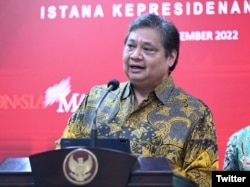 Menko Perekonomian Airlangga Hartarto, Jakarta, Jumat, 30 Desember 2022. (Foto: BPMI Setpres/Twitter @setkabgoid)