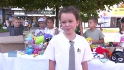 Діти-волонтери: на Хмельниччині діти збирають гроші на потреби ЗСУ. Відео