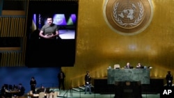 រូបឯកសារ៖ ប្រធានាធិបតី​អ៊ុយក្រែន លោក Volodymyr Zelenskyy ថ្លែង​សុន្ទរកថាតាម​វីដេអូ​ក្នុងមហាសន្និបាត​អង្គការ​សហប្រជាជាតិ​លើក​ទី ៧៧ នៅ​ទីក្រុង​ញូវយ៉ក សហរដ្ឋ​អាមេរិក ថ្ងៃទី ២១ ខែកញ្ញា ឆ្នាំ២០២២។