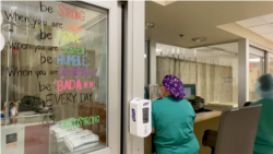 El presidente Biden busca el apoyo de las empresas de seguro de salud para mejorar el enfoque en la salud mental