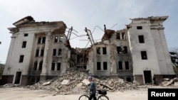 UKRAINE-CRISIS/MARIUPOL