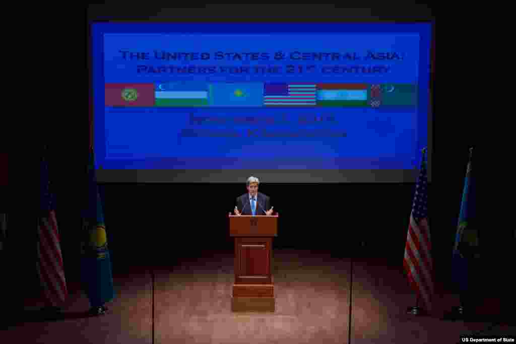 Ostona, Qozog'iston, 2-noyabr, 2015