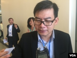 លោក​ លោក​ ឈាង​ វណ្ណារិទ្ធិ​ ​អ្នក​ស្រាវជ្រាវ​នៅ​ឯវិទ្យាស្ថាន​ស្រាវជ្រាវ ​ISEAS YUSOF ISHAK កាល​ពីថ្ងៃ​ទី​ ២២​ ខែ​ មិថុនា​ ឆ្នាំ​ ២០១៧​ និយាយអំពីសក្តានុពល​របស់​គម្រោង​គំនិតផ្តួច​ផ្តើម​ខ្សែ​ និង​ផ្លូវ​របស់​ចិន​។