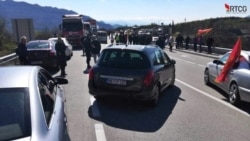 Protest na putu Nikšić - Podgorica ( Foto: Portal RTCG)