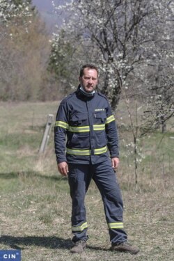 Nedim Makan, stručni saradnik za vatrogasce i protivpožarnu zaštitu Općine Konjic, kaže da vatrogascima treba „Air Tractor“ – avion koji može gasiti nepristupačne terene zahvaćene požarom ili helikopteri koji nose vedra sa vodom (Foto: CIN)