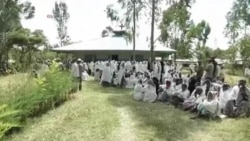 በኦሮሚያ በሰላማዊ ሰልፍ ወቅት የተገደለ ወጣት የቀብር ሥነ-ስርዓት