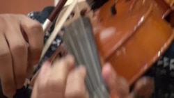 Музична школа у Чикаго: 75% учнів навчаються безкоштовно або за мінімальну платню. Відео