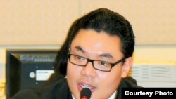 លោក ភីធ័រ តាន់ កែវ (Peter Tan Keo) ស្ថាបនិក​អង្គការ​យុទ្ធសាស្ត្រ​សាកល​អាស៊ី និង​ជា​បេក្ខជន​បណ្ឌិត​នៅ​សាកលវិទ្យាល័យColumbia សហរដ្ឋ​អាមេរិក​ និយាយ​ថា សេដ្ឋកិច្ច​ជា​កត្តា​ចម្បង​សម្រាប់​កម្ពុជា​ដើម្បី​ឯករាជ្យភាព។