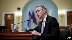 Конгресмен-республіканець та співголова українського конгресового кокусу Браян Фіцпатрік під час слухань